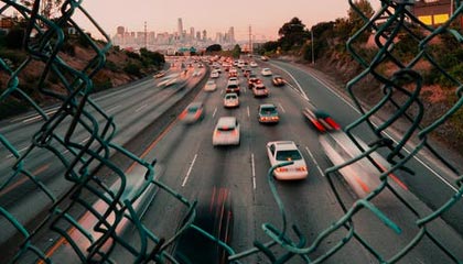 九游sports-曼城冲击英超三连冠瓜迪奥拉信心满满，曼城瓜迪奥拉阵型